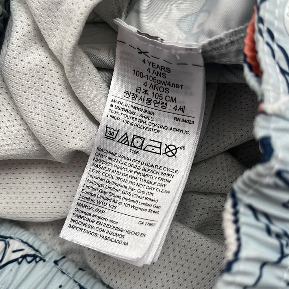 Gap fish and shark print lined swim trunks in Blue Cloud